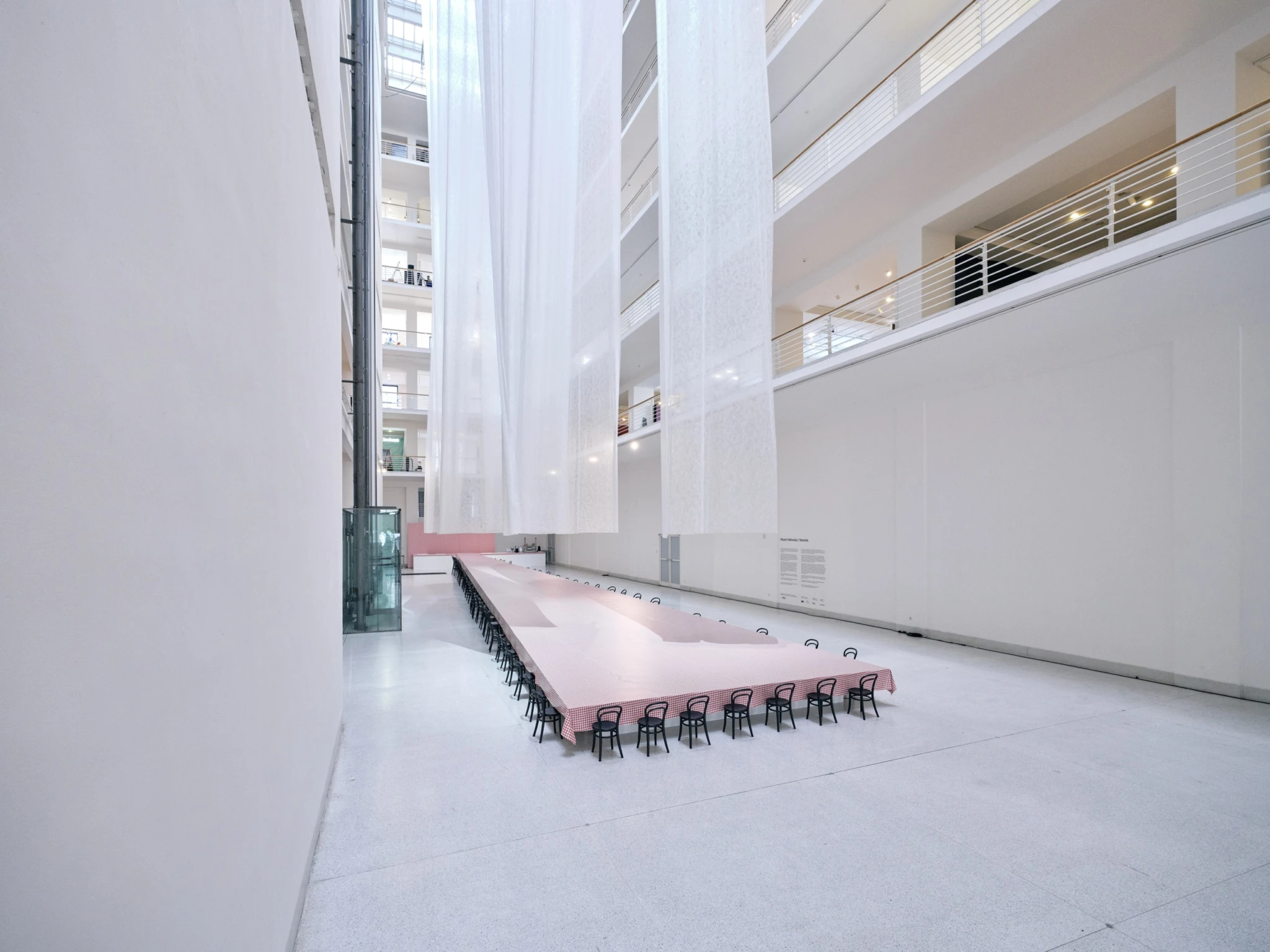 DesignBlok 2026: Maxim Velčovský - Veranda