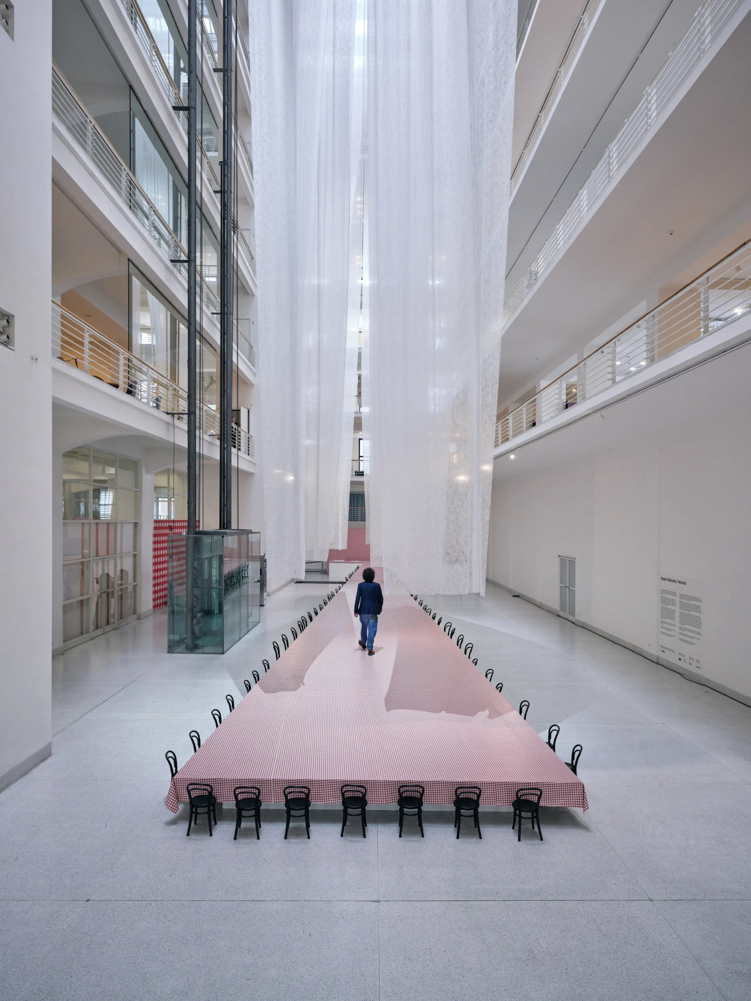 DesignBlok 2026: Maxim Velčovský - Veranda